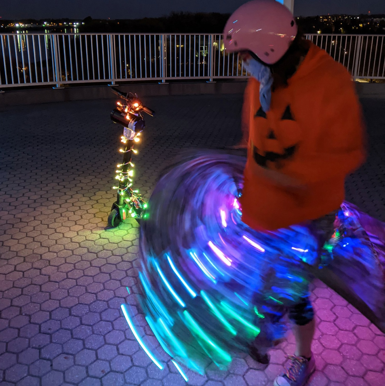 The COLLIDER welcomes Artist-in-Residence Nedra McNeil as a 2021 virtual COLLIDER artist