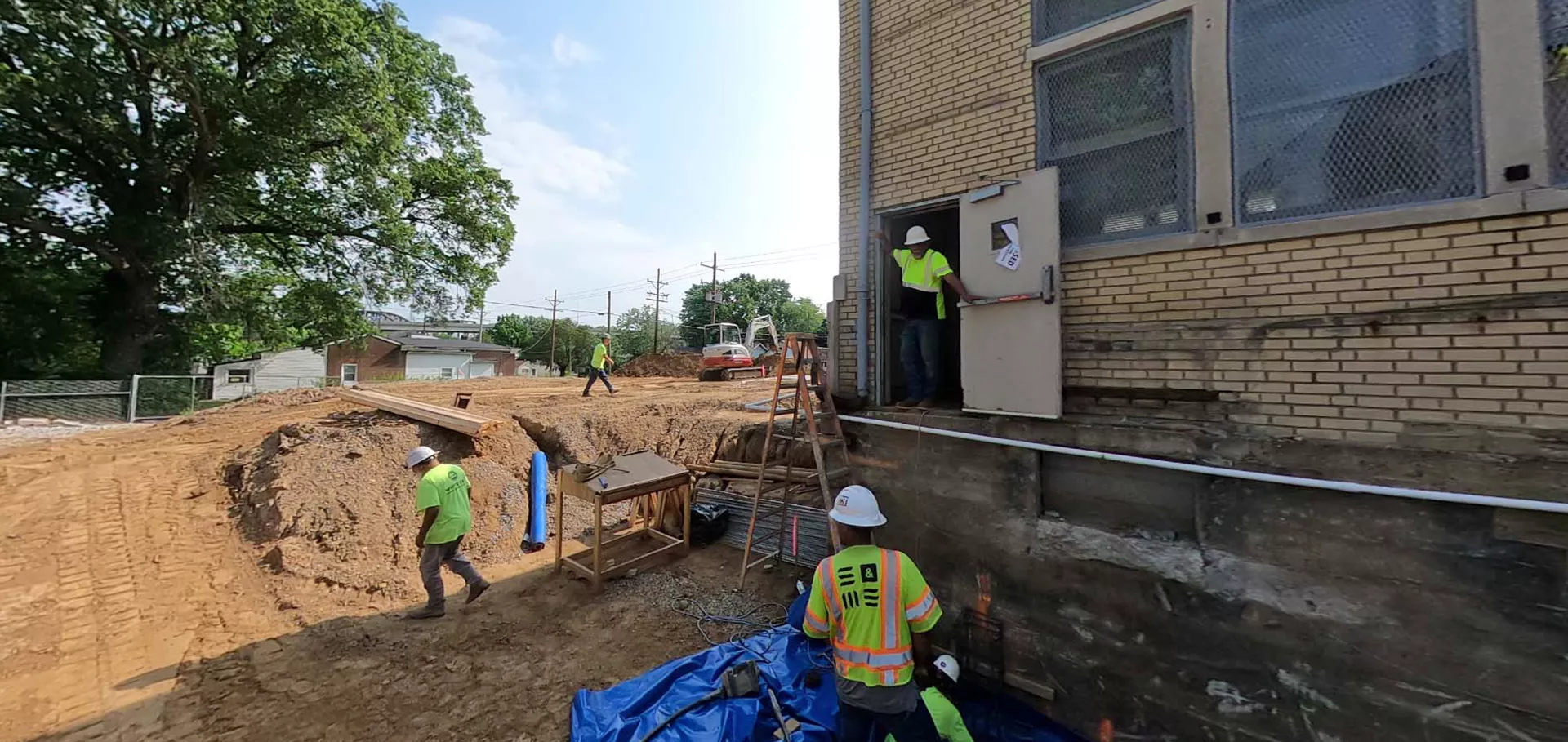 Construction workers woring on the back of Portland