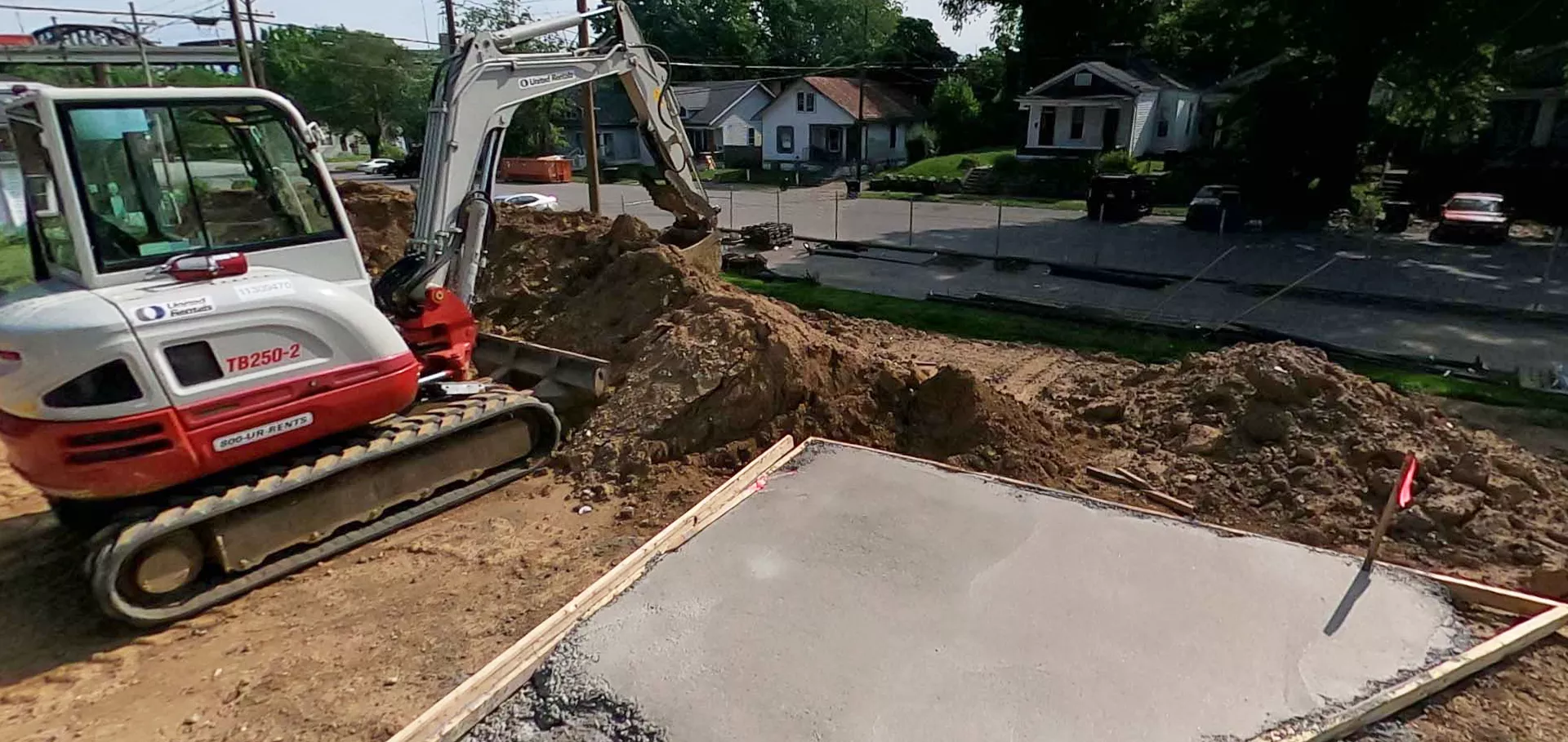 Construction equipment digging 